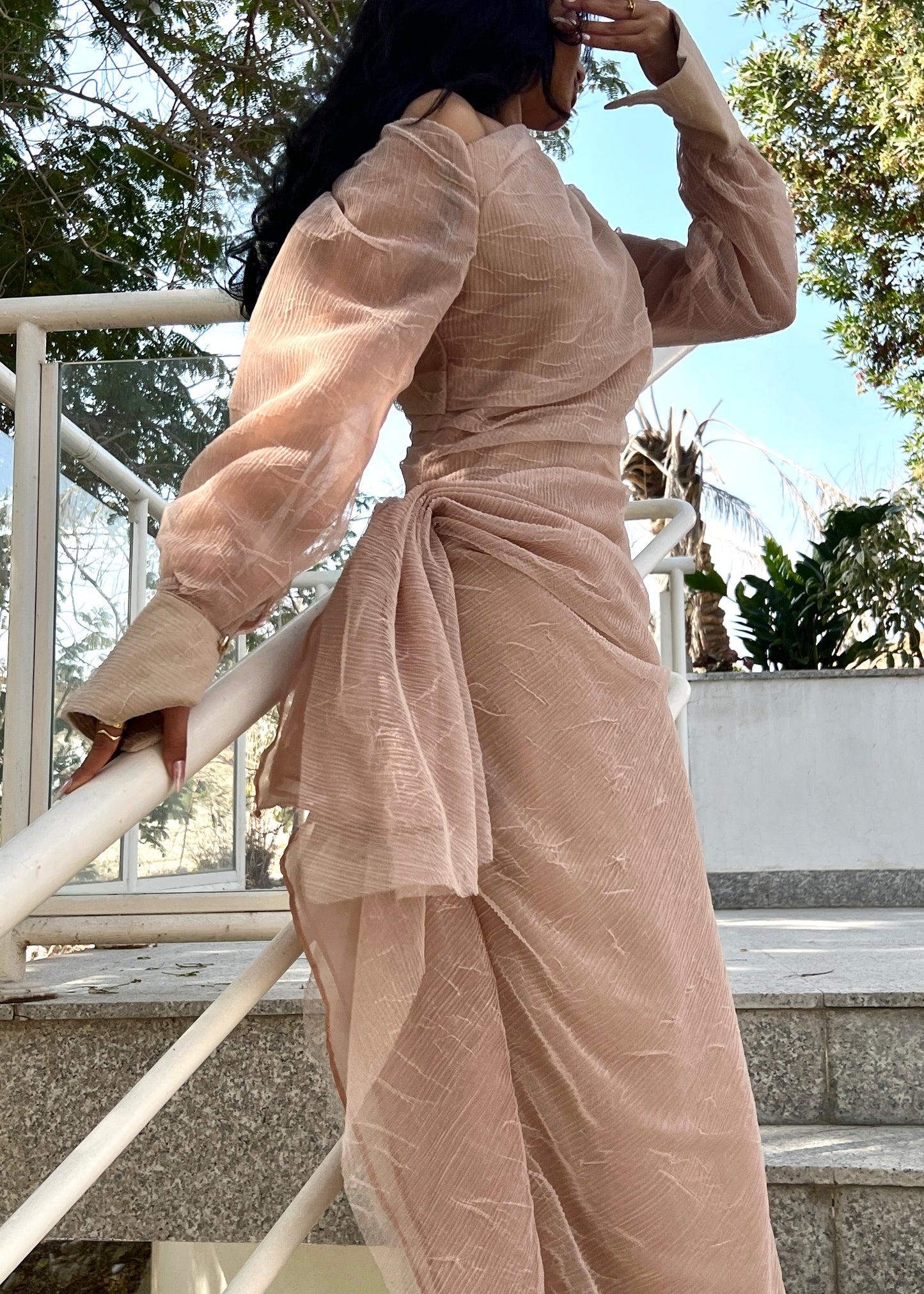 Nude Dress – Minimal Edition