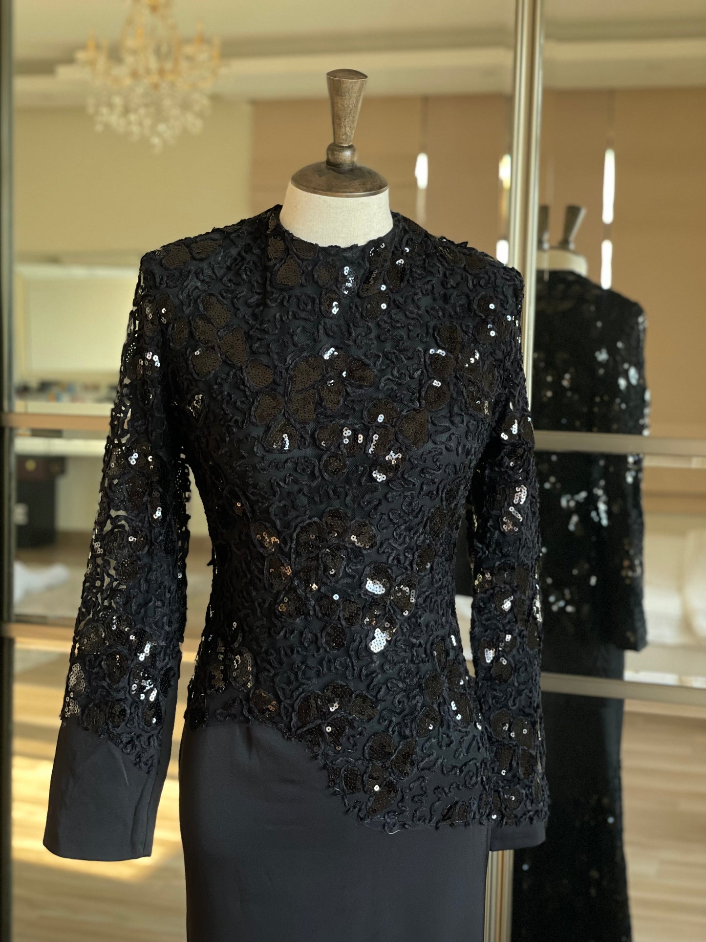 Black Elegant lace maxi dress