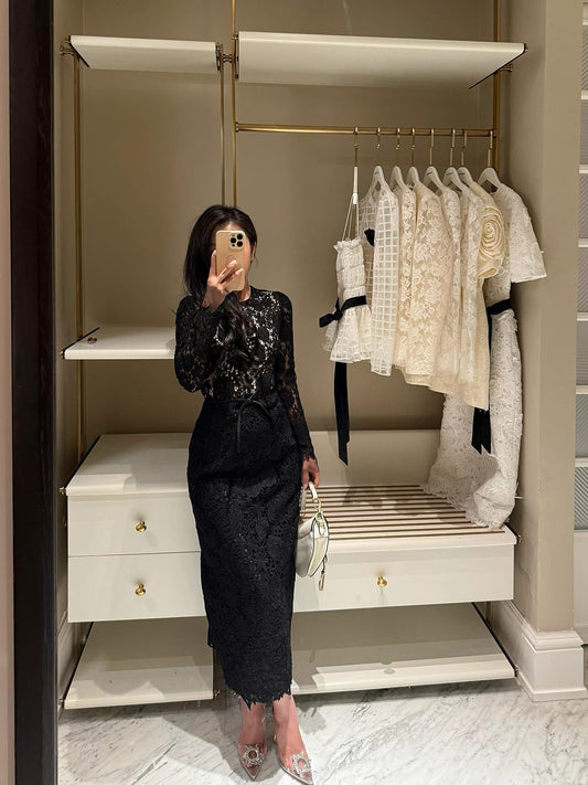 Long sleeve lace black dress