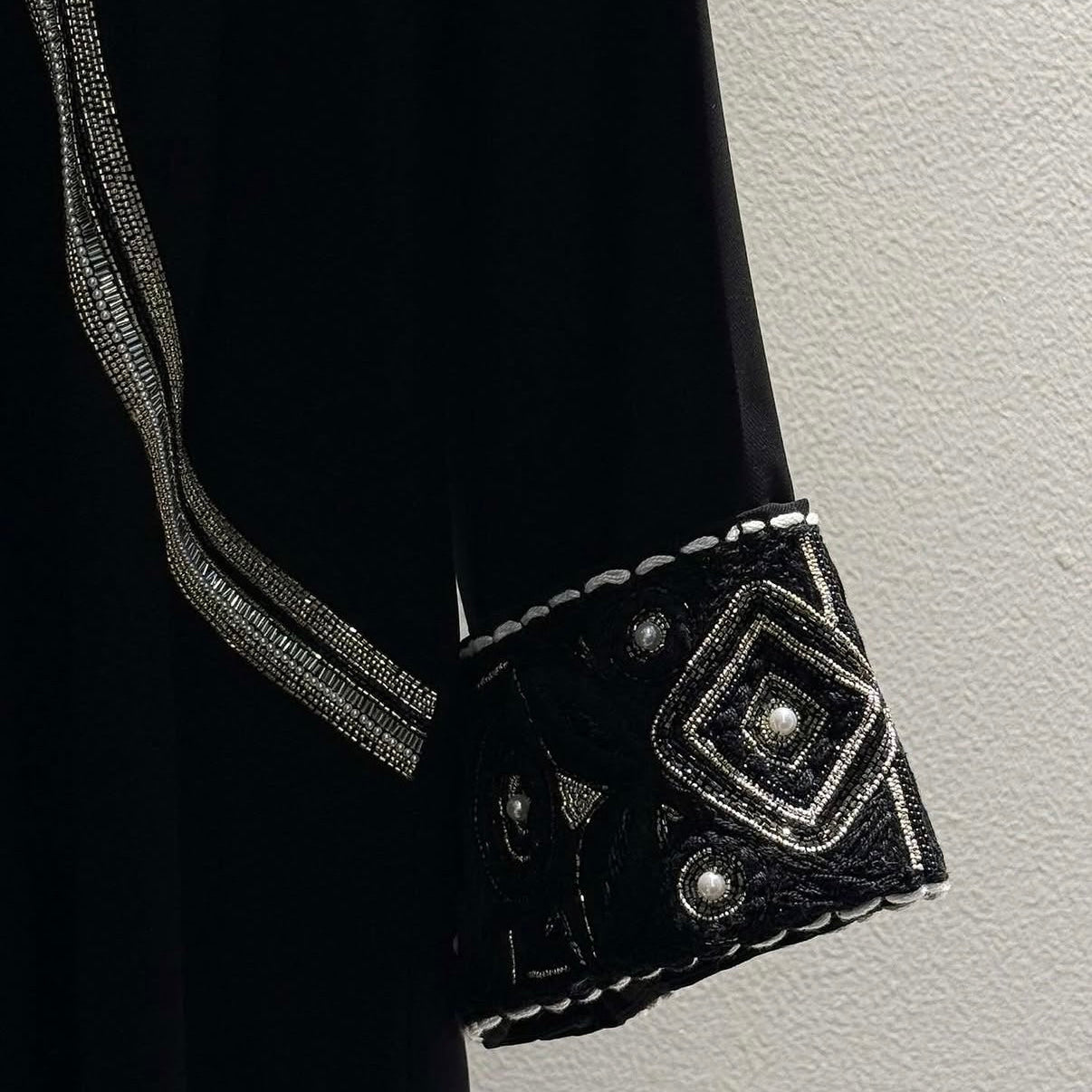 Luna Abaya