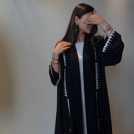 Zigzag Embroidered Abaya
